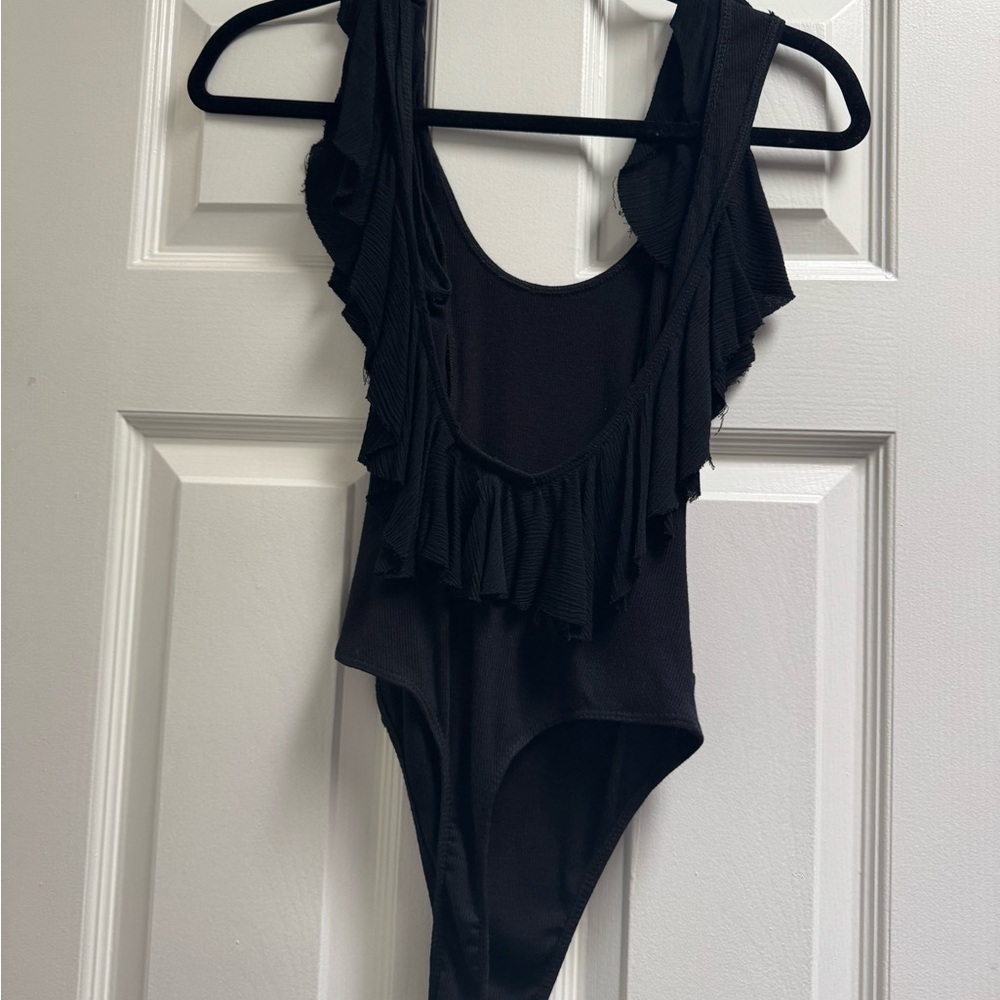 Black Ruffled Bodysuit - Picture 2 of 4